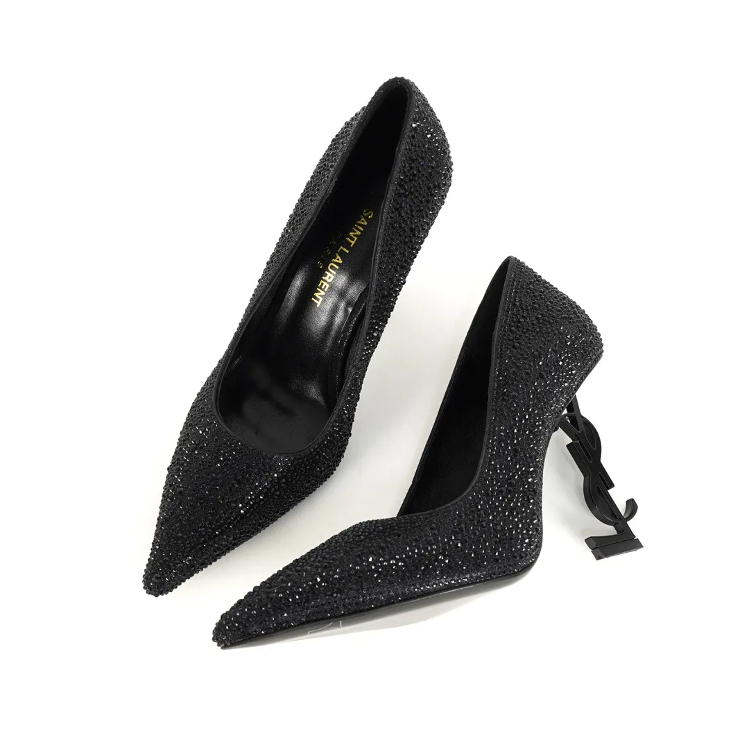 👟👟Ex-factory price 600👟👟 [Saint Laurent] YSL letter metal heels. Fabric: Cow patent leather/cow leather. Sheepskin lining/foot pads, Italian leather outsole. The letter heel is cast from ultra-high-strength steel. Heel height: 10.5CM and 8.5M two heel heights. Size 35-42 (42 is custom-made and cannot be returned or exchanged).